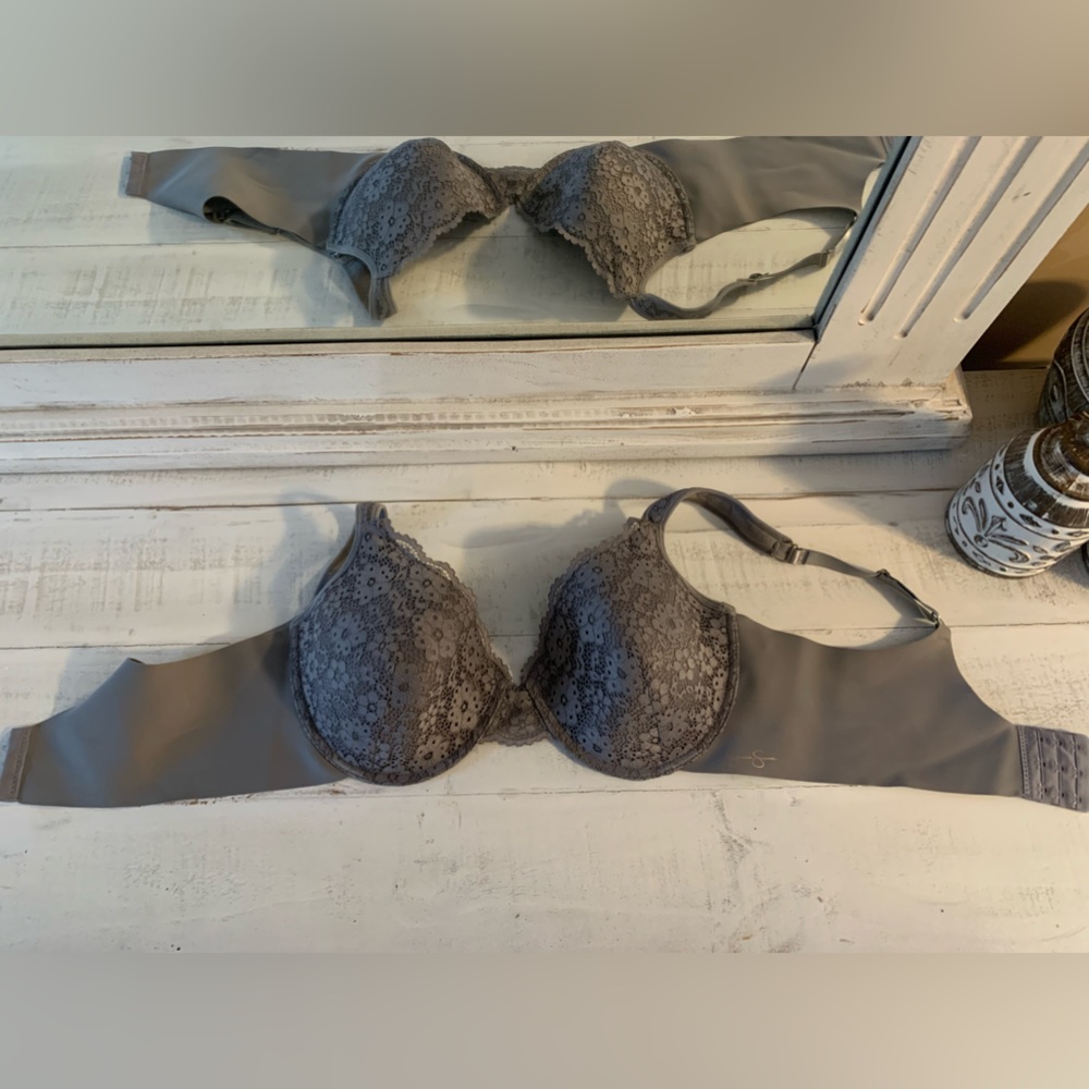 Women’s bra